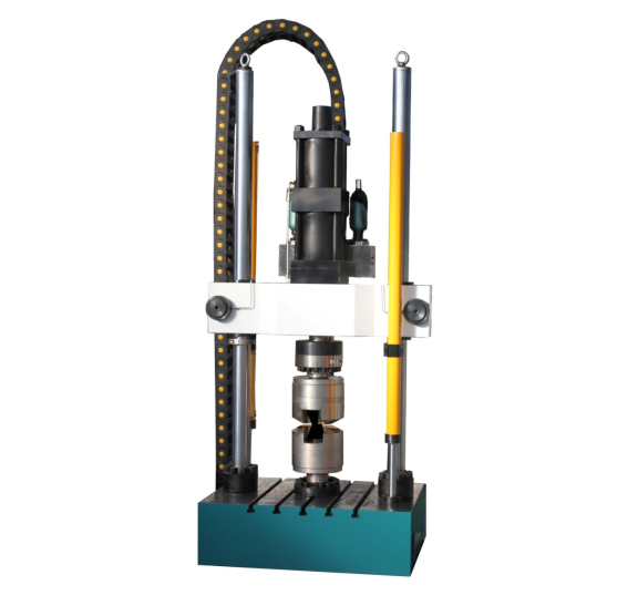 UTM-系列 鋼筋疲勞試驗機
